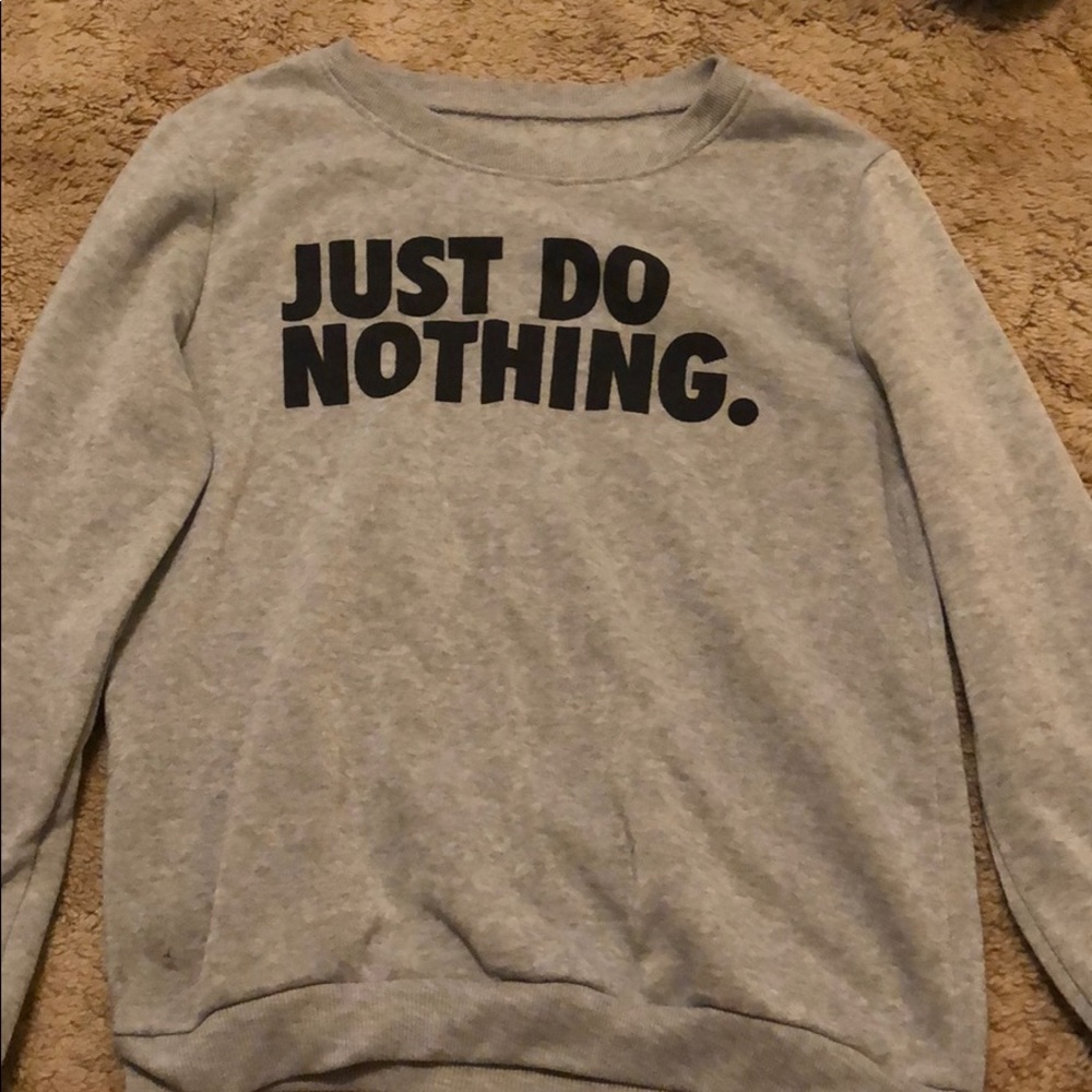 Sweatshirt